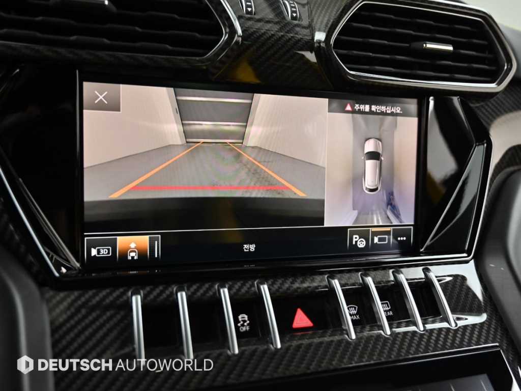 Lamborghini Urus — photo 15