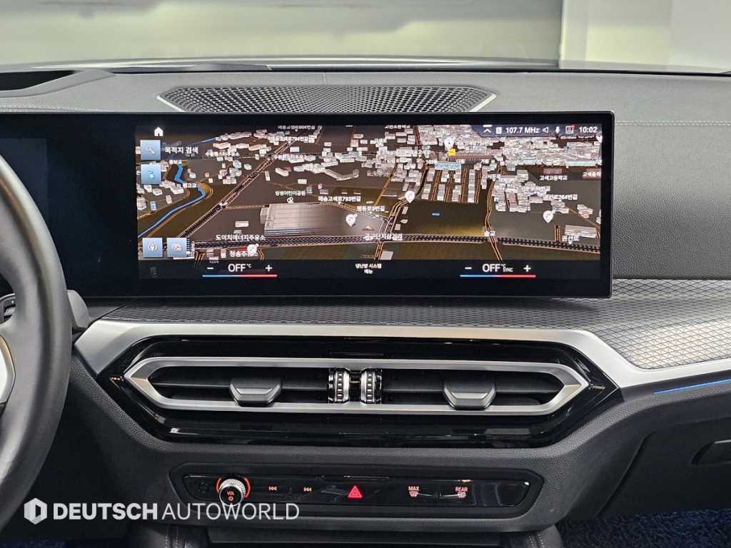 BMW i4 — photo 14