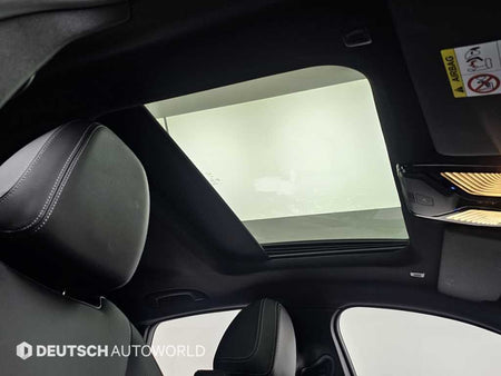 BMW i4 — photo 18