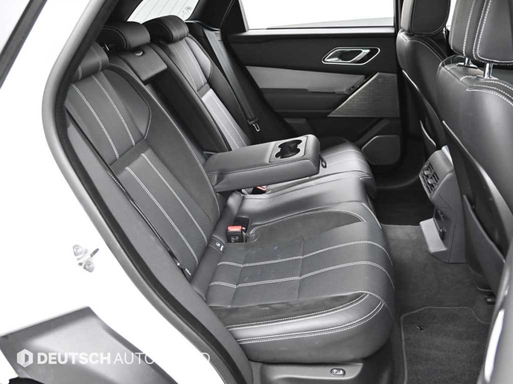 Land Rover Range Rover Velar — photo 12