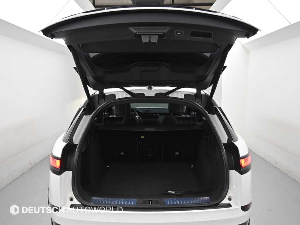 Land Rover Range Rover Velar — photo 19