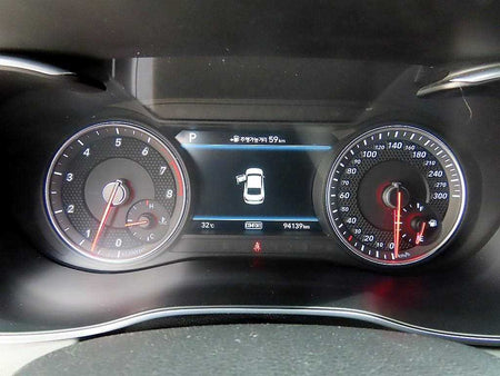 Genesis G70 — photo 09