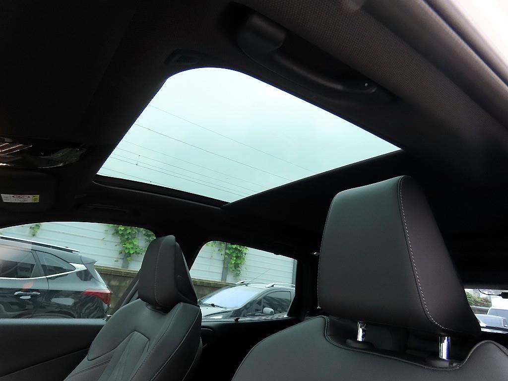 BMW X3 — photo 17
