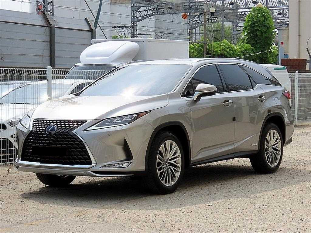Lexus RX — photo 02