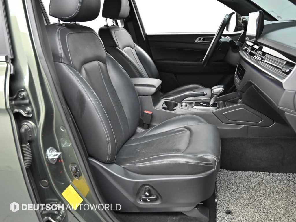 KGM Rexton — photo 10