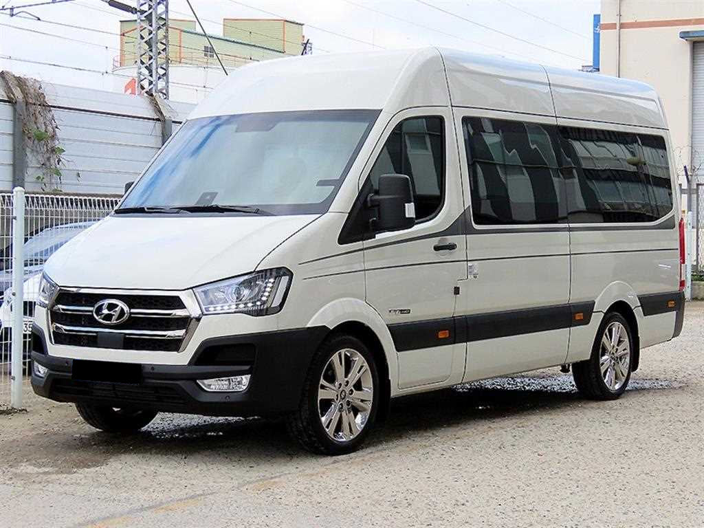 Hyundai Solati — photo 01