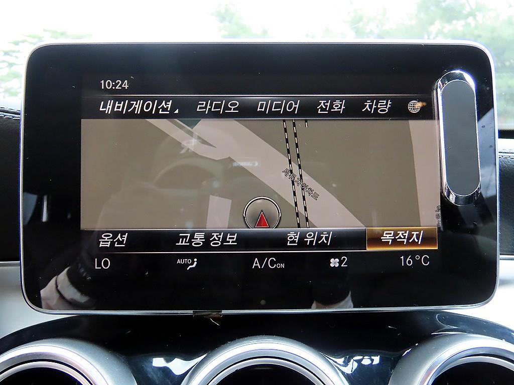 Mercedes-Benz GLC-Class — photo 13