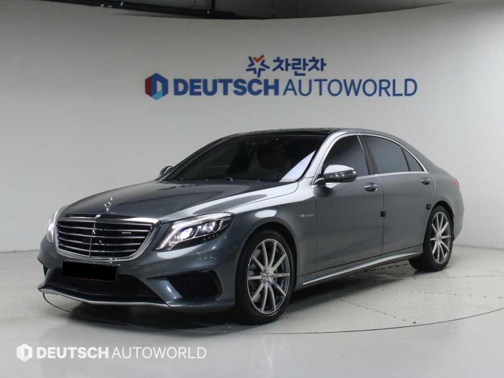 Mercedes-Benz S-Class — photo 01