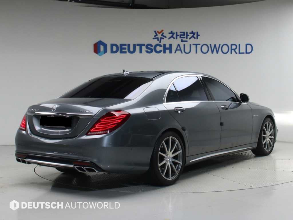 Mercedes-Benz S-Class — photo 02