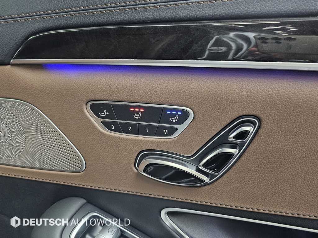 Mercedes-Benz S-Class — photo 16