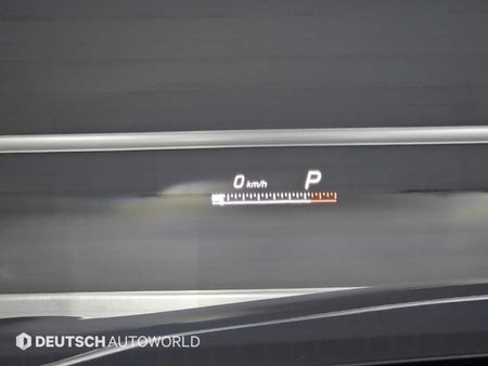 Mercedes-Benz S-Class — photo 17