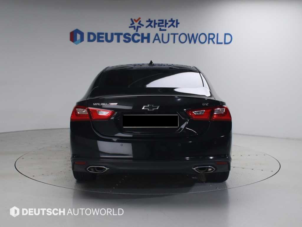 CHEVROLET Malibu — photo 04