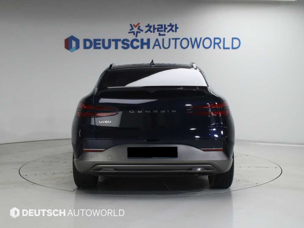 Genesis GV60 — photo 04