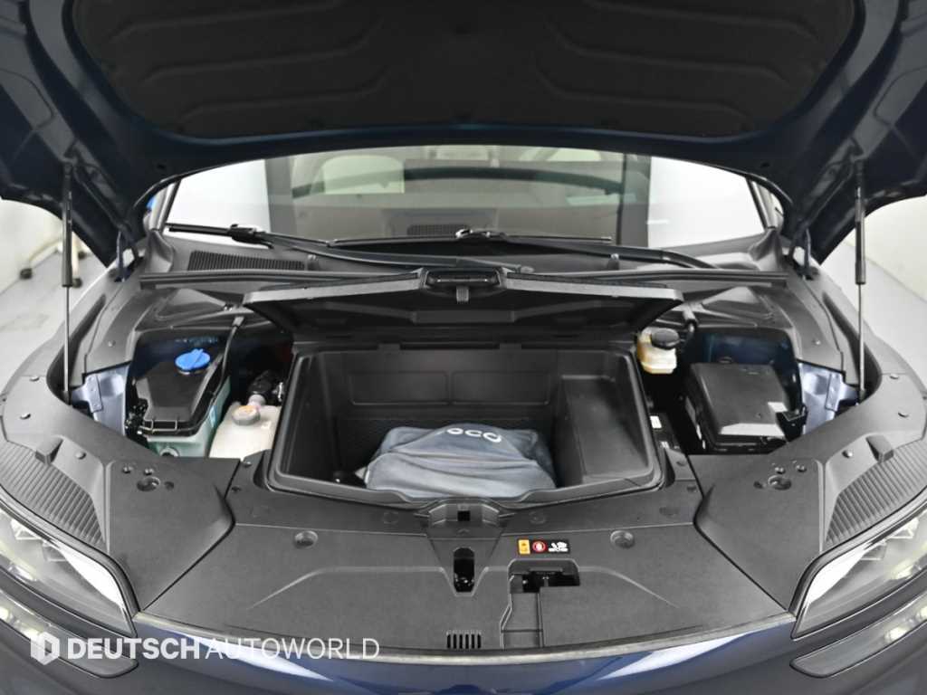 Genesis GV60 — photo 06