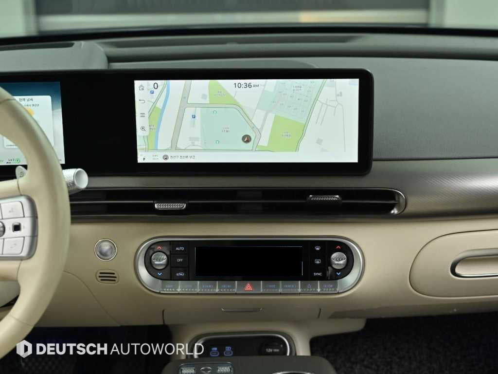 Genesis GV60 — photo 14