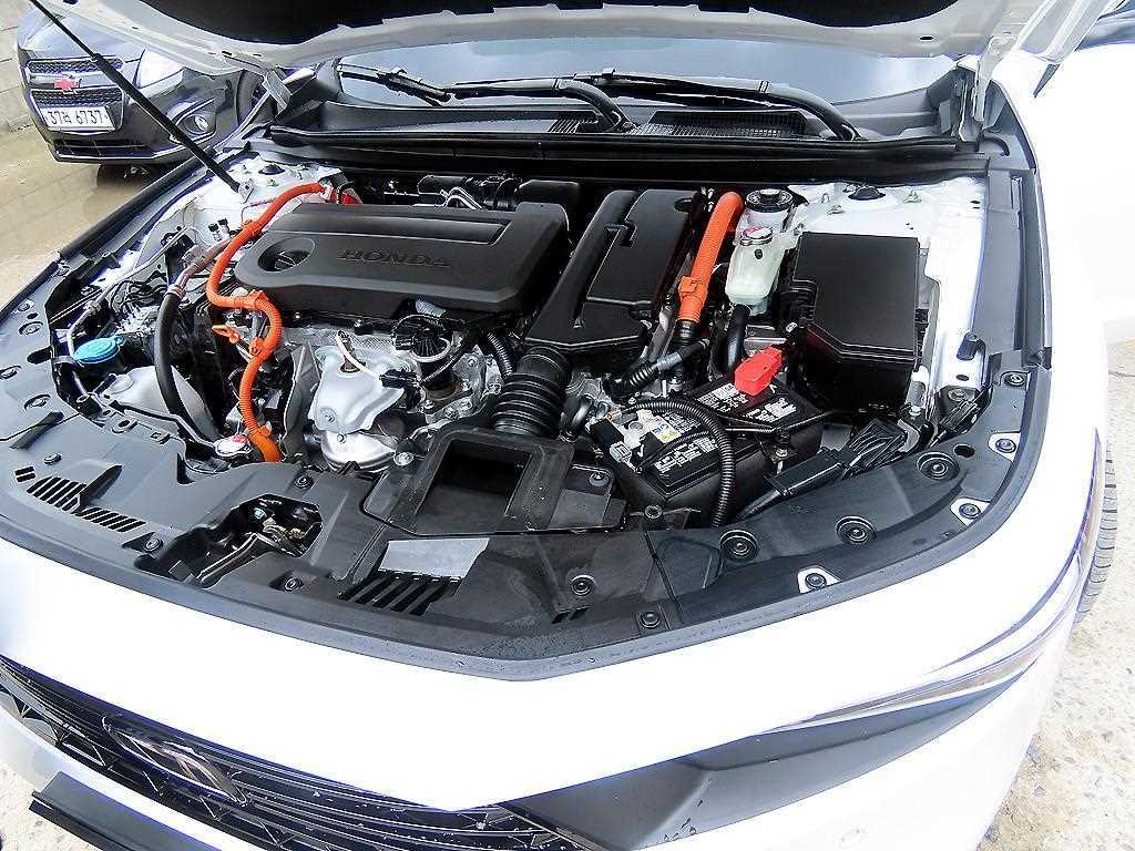 Honda Accord — photo 19