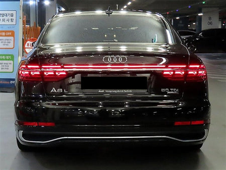 Audi A8 — photo 05