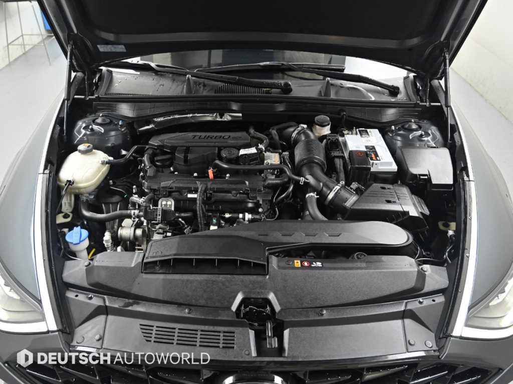 Hyundai Sonata — photo 06