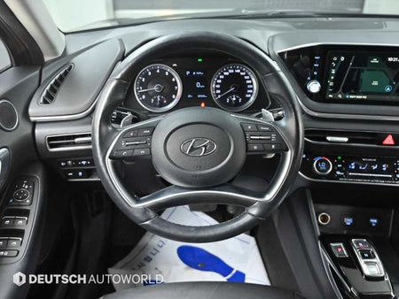 Hyundai Sonata — photo 13