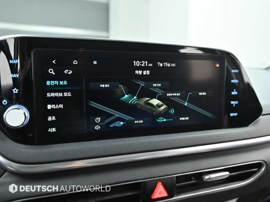 Hyundai Sonata — photo 17
