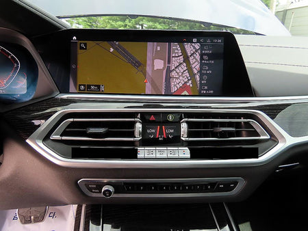 BMW X7 — photo 13