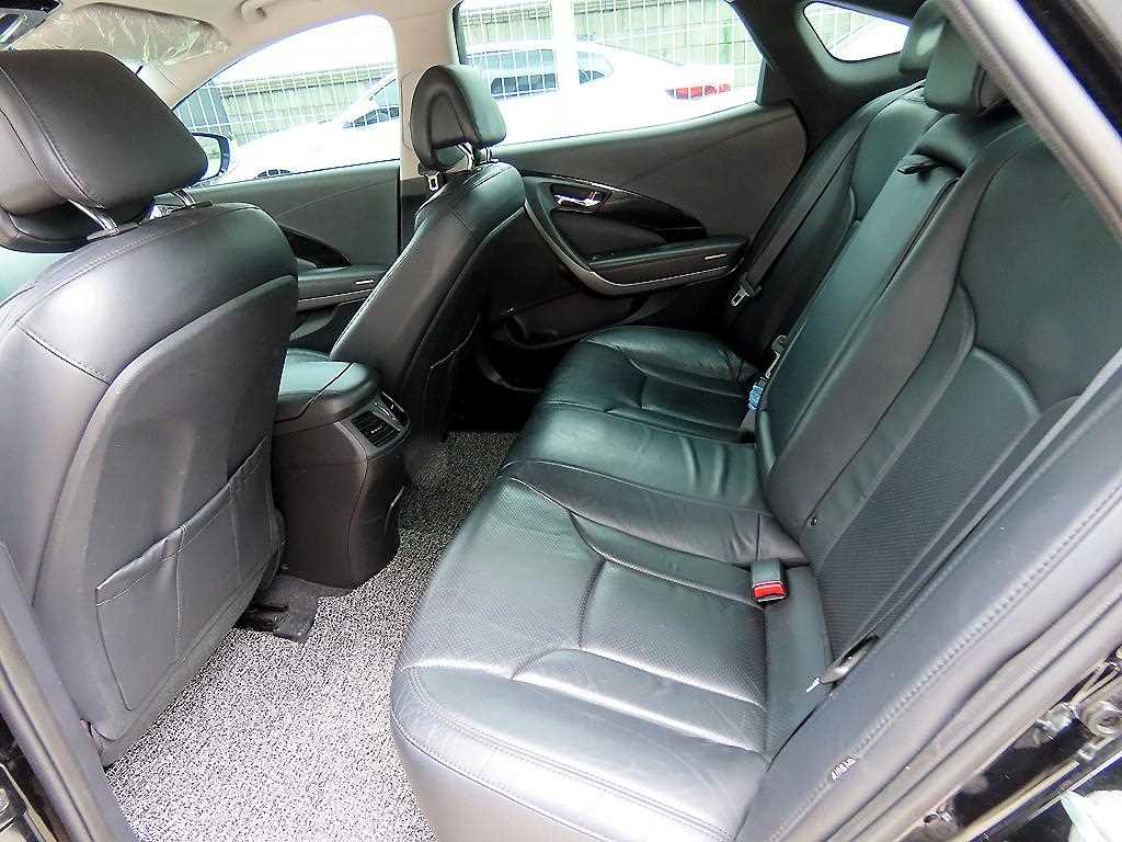 Hyundai Grandeur — photo 06