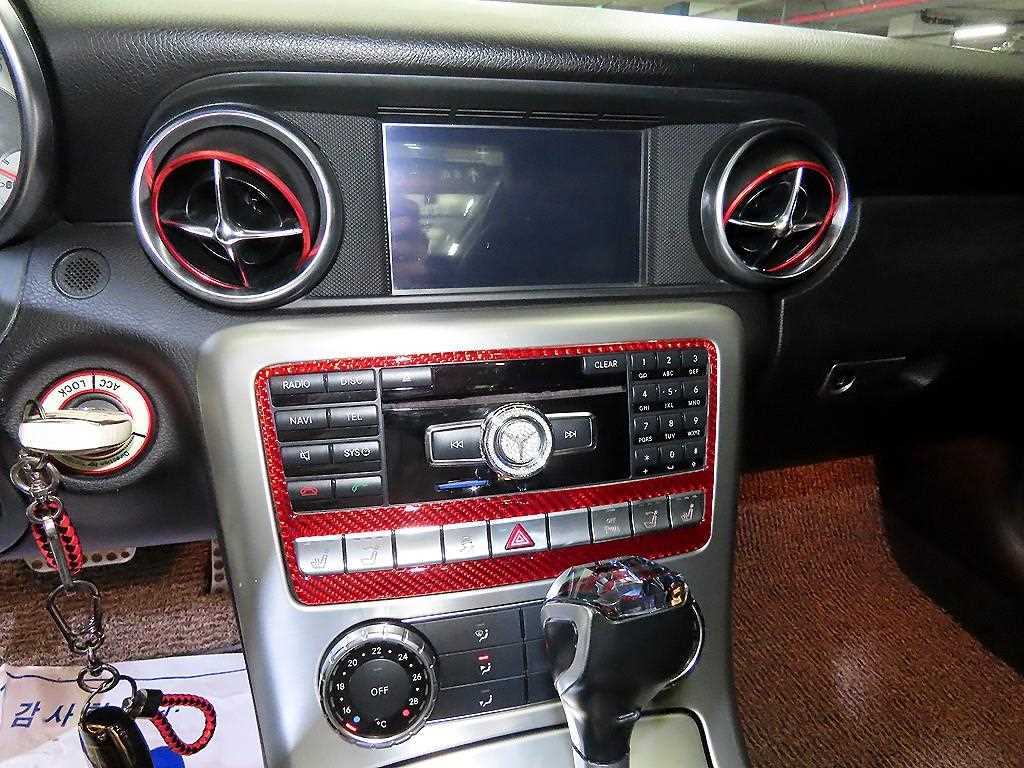 Mercedes-Benz SLK-Class — photo 14