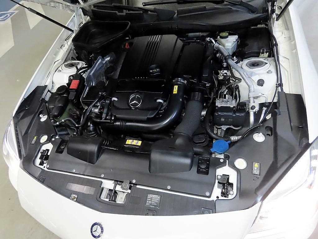 Mercedes-Benz SLK-Class — photo 19