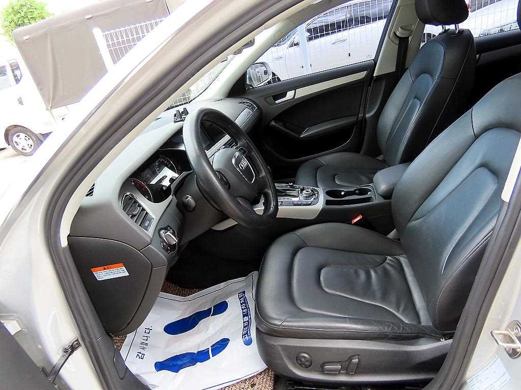 Audi A4 — photo 05