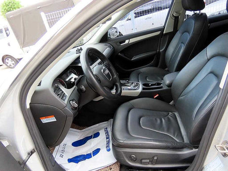 Audi A4 — photo 05