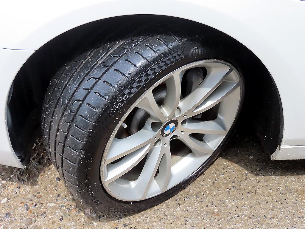 BMW 6-Series — photo 20