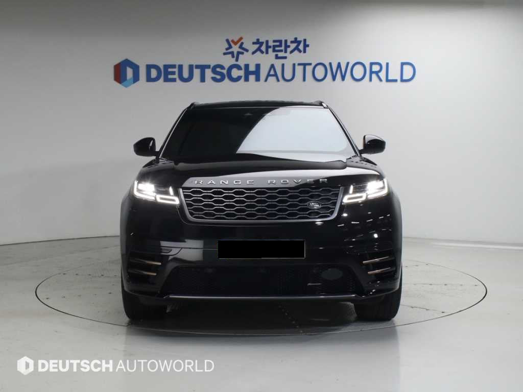 Land Rover Range Rover Velar — photo 03
