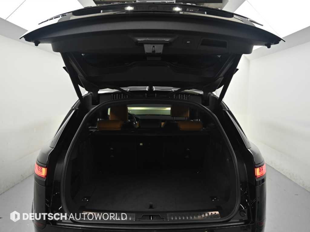 Land Rover Range Rover Velar — photo 19