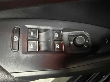 Volkswagen Jetta — photo 12