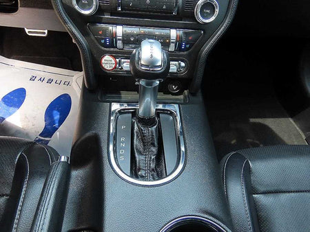 Ford Mustang — photo 14