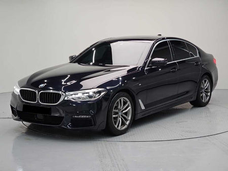 BMW 5-Series — photo 01