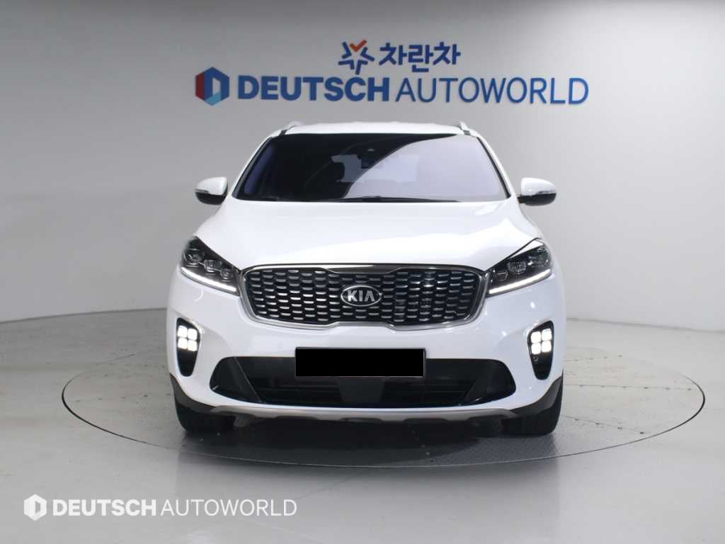 Kia Sorento — photo 03