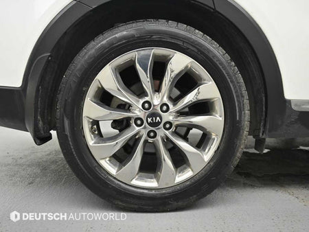 Kia Sorento — photo 05