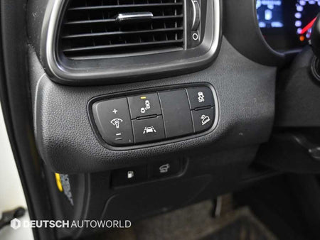 Kia Sorento — photo 17