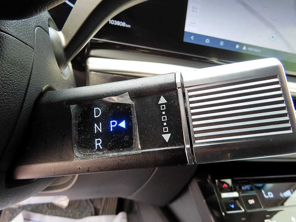 Hyundai Grandeur — photo 10