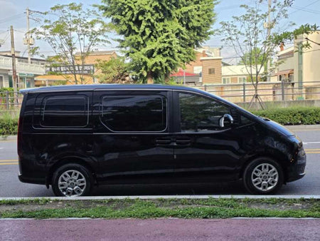 Hyundai Staria — photo 04