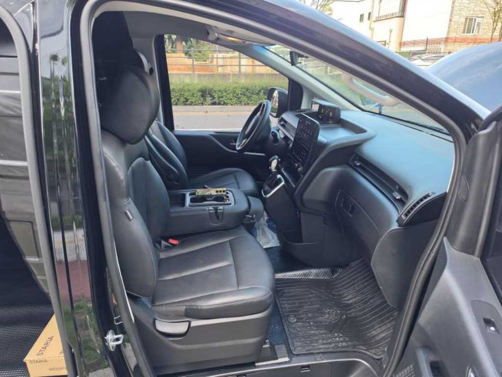 Hyundai Staria — photo 20