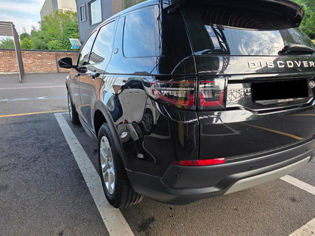 Land Rover Discovery Sport — photo 02