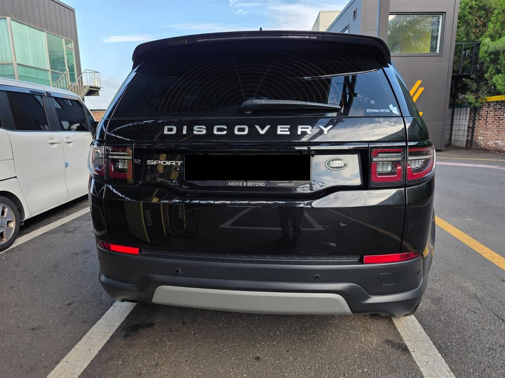 Land Rover Discovery Sport — photo 04