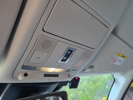Land Rover Discovery Sport — photo 13