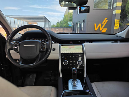 Land Rover Discovery Sport — photo 17