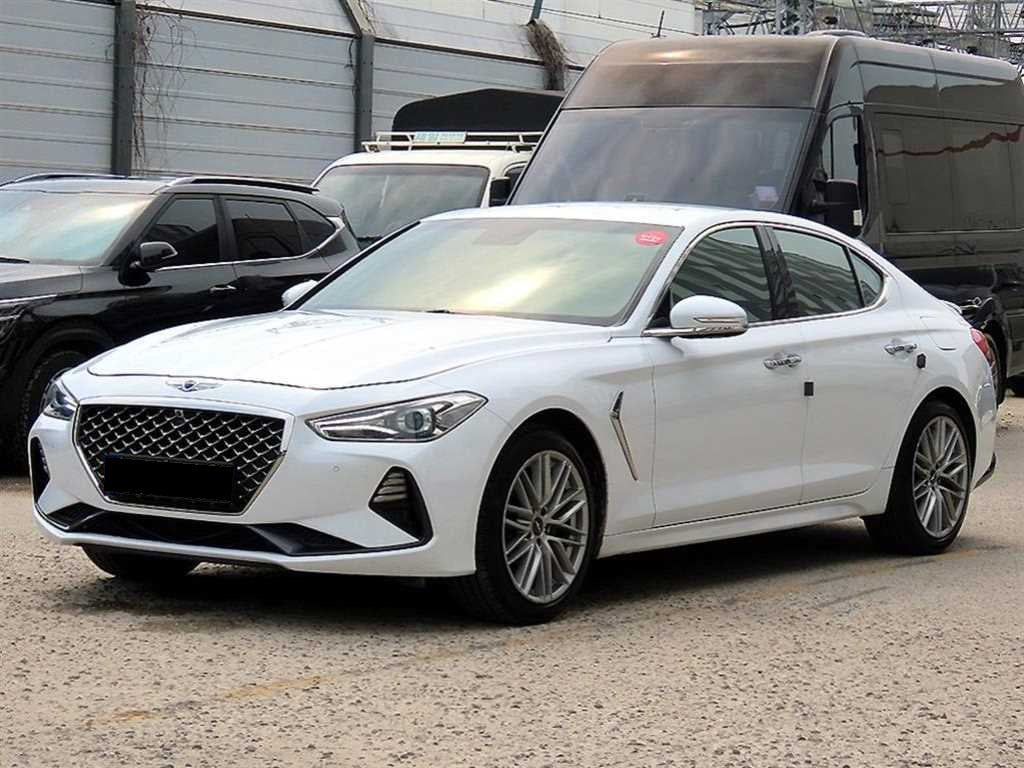 Genesis G70 — photo 02