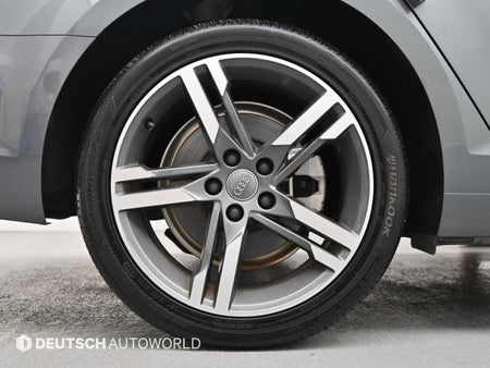 Audi A4 — photo 05