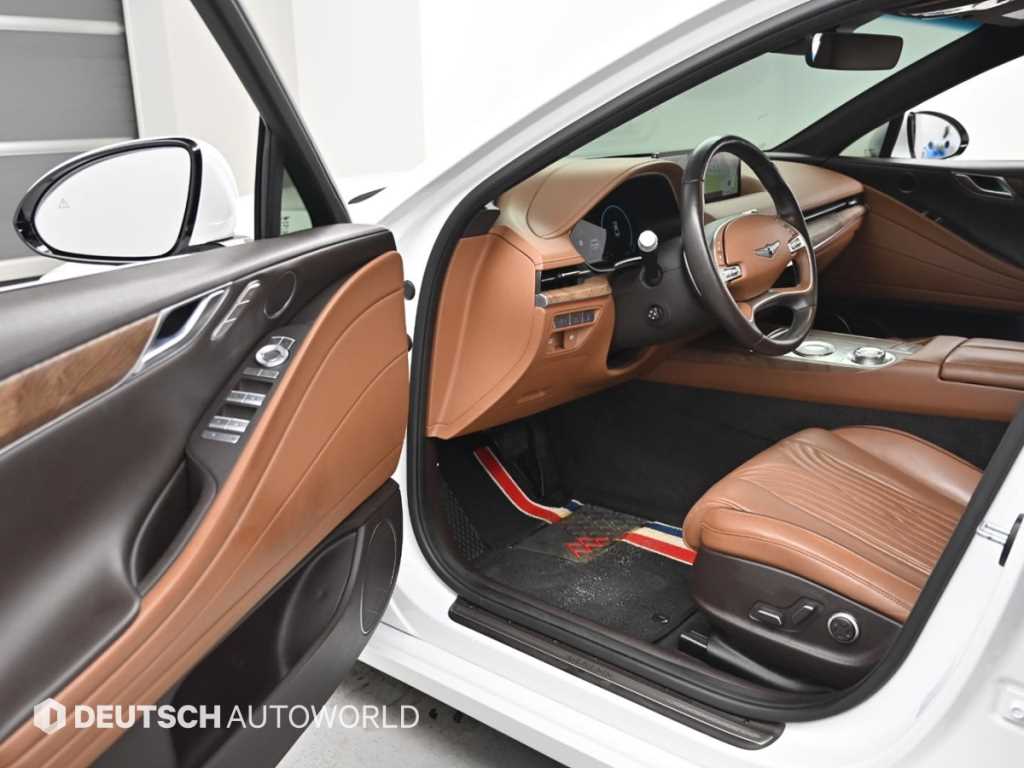 Genesis G80 — photo 11