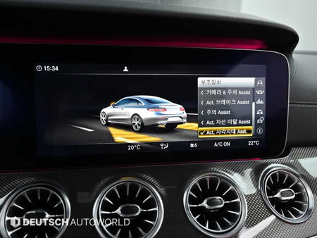 Mercedes-Benz E-Class — photo 16